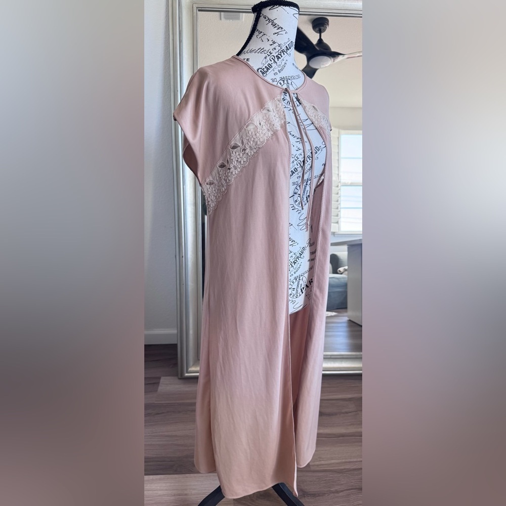 vintage 80s soen victorian nightgown front tie robe nude color lace size M